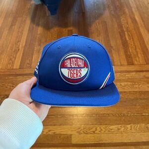 Philadelphia 76ers snap‎ back hat